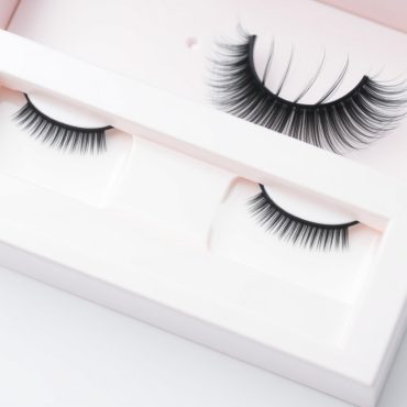 Накладні війки елегантність стильні деталі